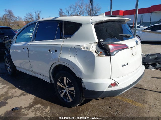 JTMWFREV5JJ741922 Toyota Rav4 Xle