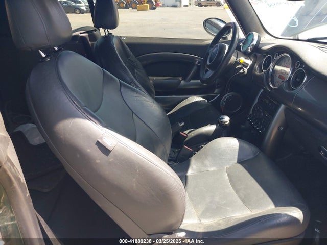 2008 MINI COOPER S WMWRH33578TU80909 Photo 4