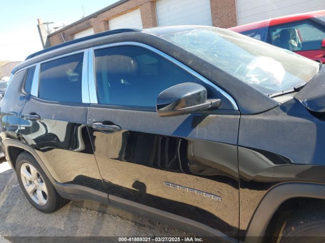 3C4NJCBB4MT532251 Jeep Compass Latitude Fwd