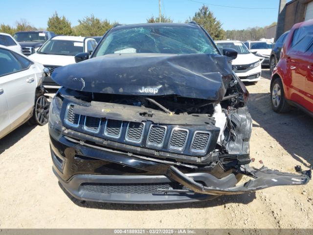3C4NJCBB4MT532251 Jeep Compass Latitude Fwd
