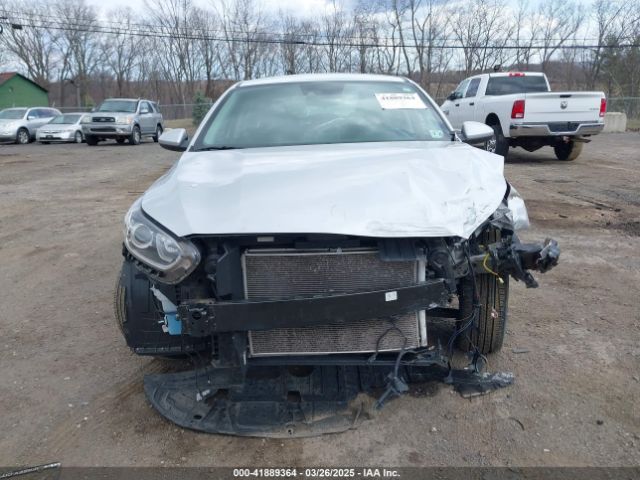 3KPF24AD0LE221610 KIA Forte Lxs