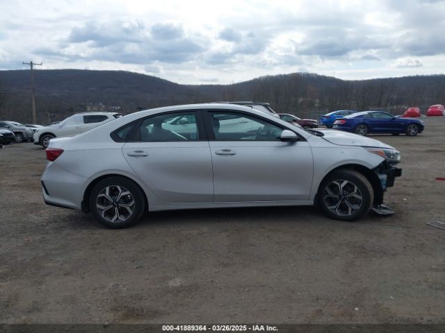 3KPF24AD0LE221610 KIA Forte Lxs