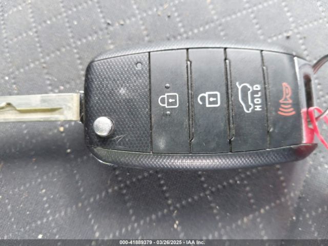5XYPGDA50LG620521 KIA Sorento 3.3l Lx