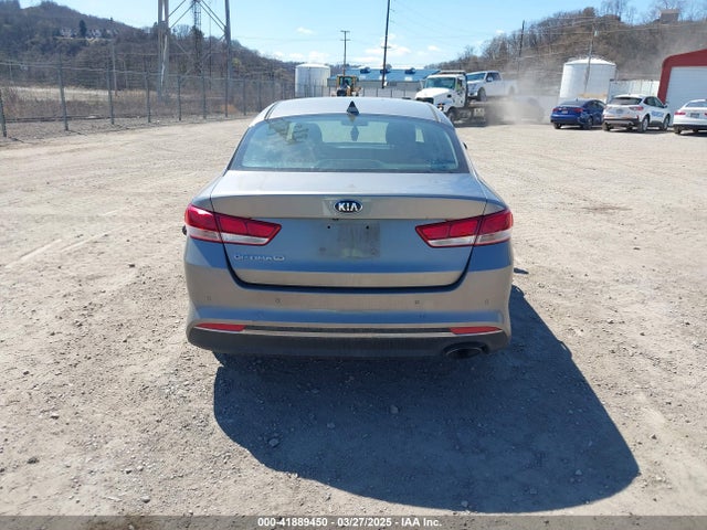 5XXGT4L34JG225587 KIA Optima Lx