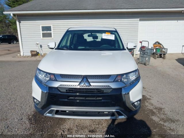 JA4AD3A37KZ030611 Mitsubishi Outlander Se