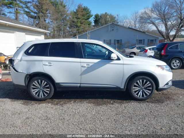 JA4AD3A37KZ030611 Mitsubishi Outlander Se