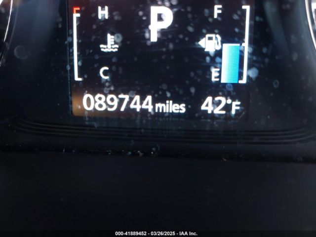 JA4AD3A37KZ030611 Mitsubishi Outlander Se