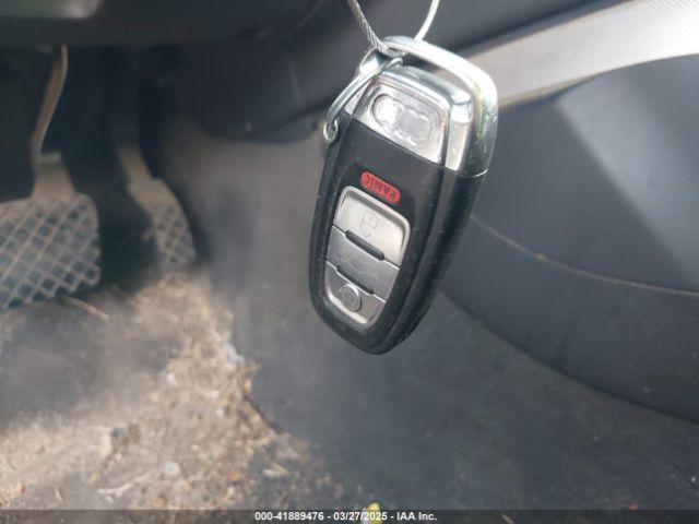 WAUAFAFL6GN015929 Audi A4 2.0t Premium