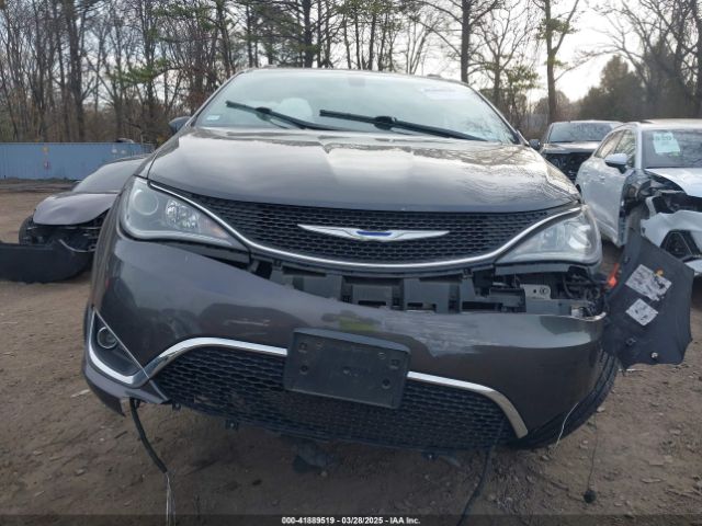 2C4RC1EG9JR234929 Chrysler Pacifica Touring L Plus