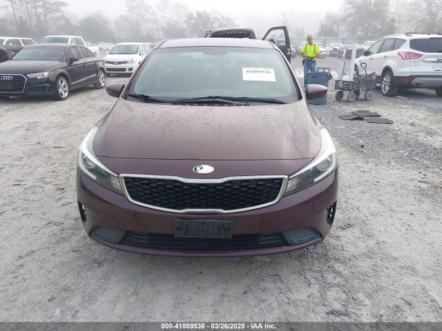3KPFK4A7XHE118082 KIA FORTE LX
