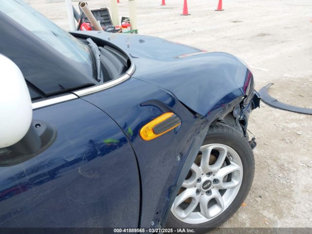 WMWXP5C34H3B15966 Mini Hardtop Cooper