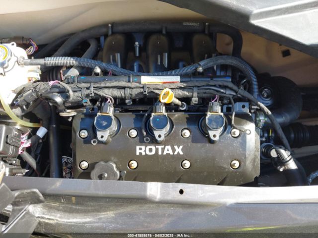 2022 SEADOO OTHER YDV40357L122 Photo 9