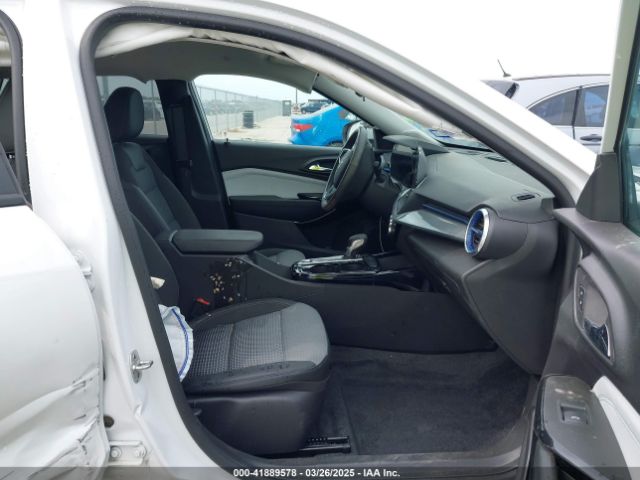 KL77LHE29RC167464 Chevrolet Trax Fwd Lt