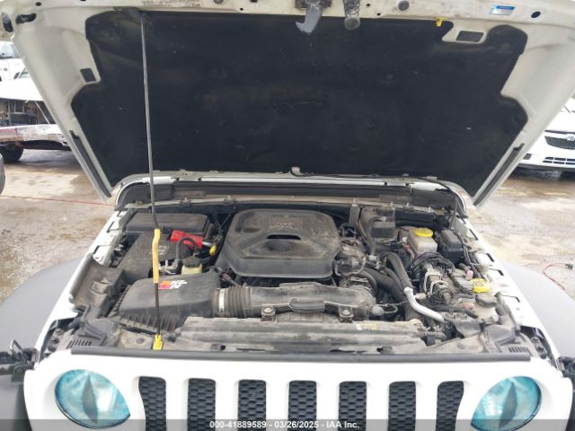 1C4HJXDN3JW142453 Jeep Wrangler Unlimited Sport S 4x4