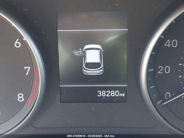 KMHH35LE1JU074547 Hyundai ELANTRA GT