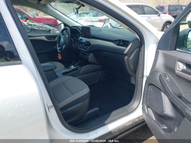 2022 FORD ESCAPE 1FMCU9G67NUB62770 Photo 4