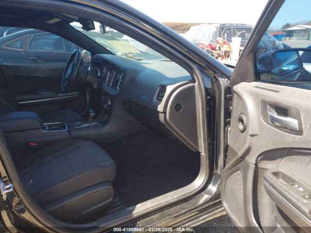 2019 DODGE CHARGER 2C3CDXBG4KH664728 Photo 4