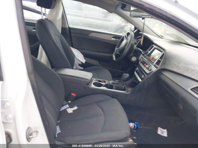 5NPE24AF1KH771065 Hyundai SONATA SE