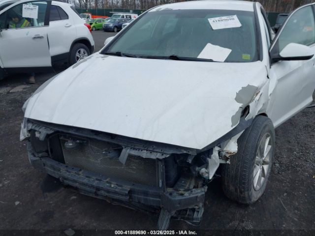 5NPE24AF1KH771065 Hyundai SONATA SE