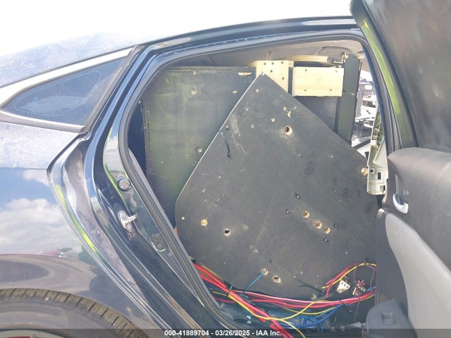 19XFC2F56GE013336 Honda Civic Lx