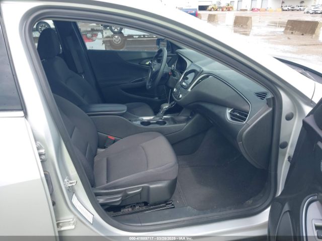 1G1ZD5ST4NF112541 Chevrolet Malibu Fwd Lt