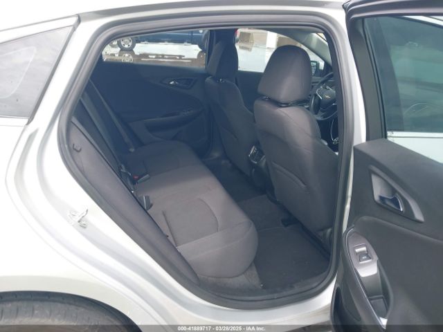1G1ZD5ST4NF112541 Chevrolet Malibu Fwd Lt