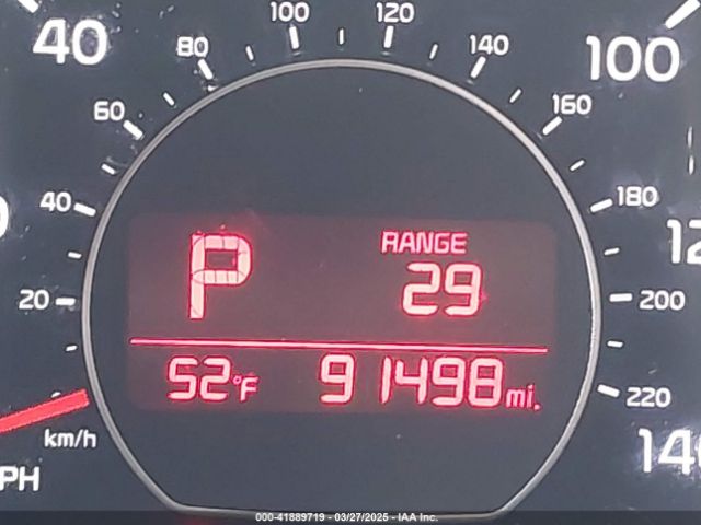 KNDJP3A5XH7448244 KIA SOUL +