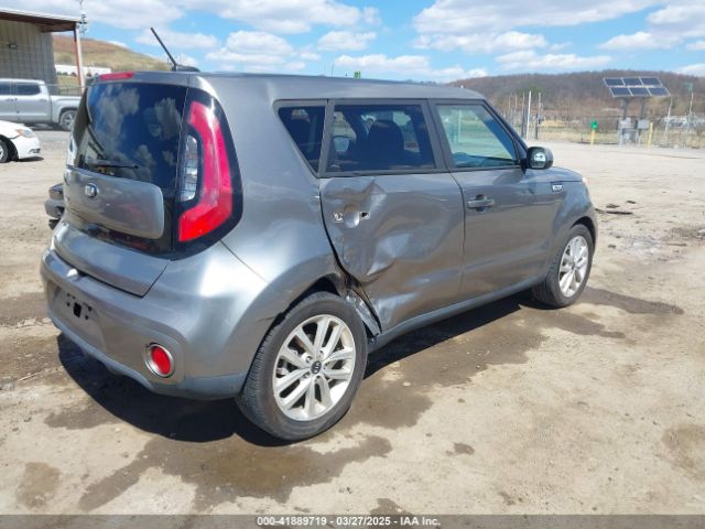 KNDJP3A5XH7448244 KIA SOUL +