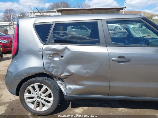 KNDJP3A5XH7448244 KIA SOUL +