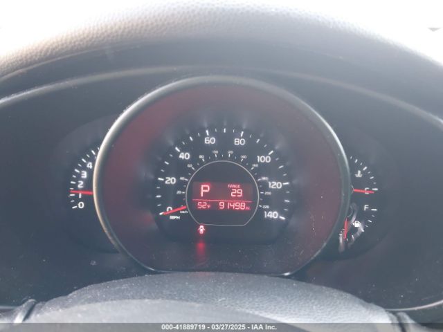 KNDJP3A5XH7448244 KIA SOUL +