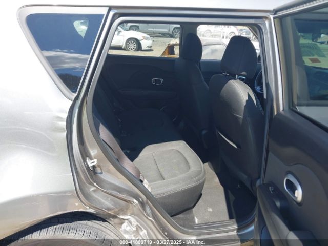 KNDJP3A5XH7448244 KIA SOUL +