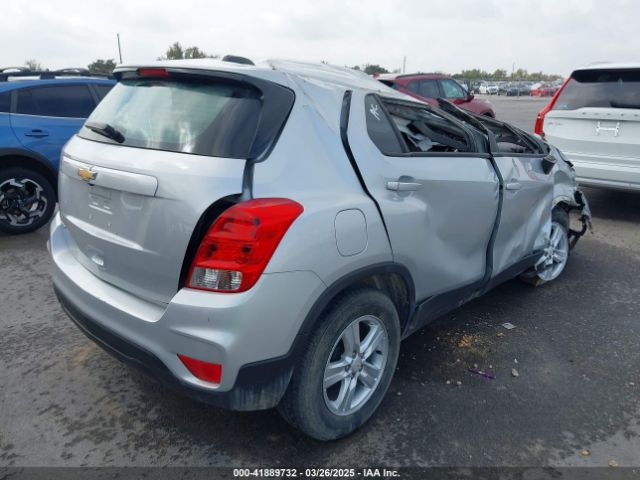 KL7CJKSB8LB314098 Chevrolet Trax Fwd Ls