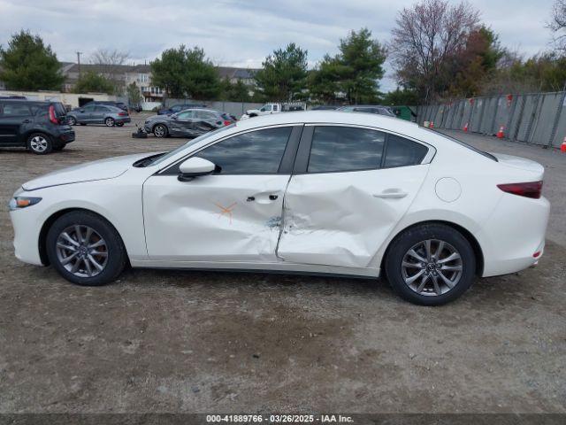 JM1BPAAL6M1310589 Mazda Mazda3 2.5 S