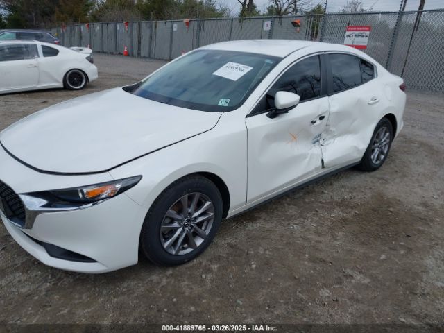 JM1BPAAL6M1310589 Mazda Mazda3 2.5 S