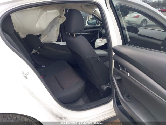JM1BPAAL6M1310589 Mazda Mazda3 2.5 S