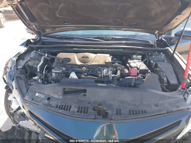 4T1B11HK5JU592499 Toyota CAMRY SE