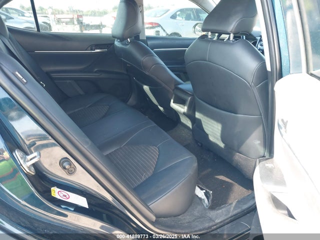4T1B11HK5JU592499 Toyota CAMRY SE