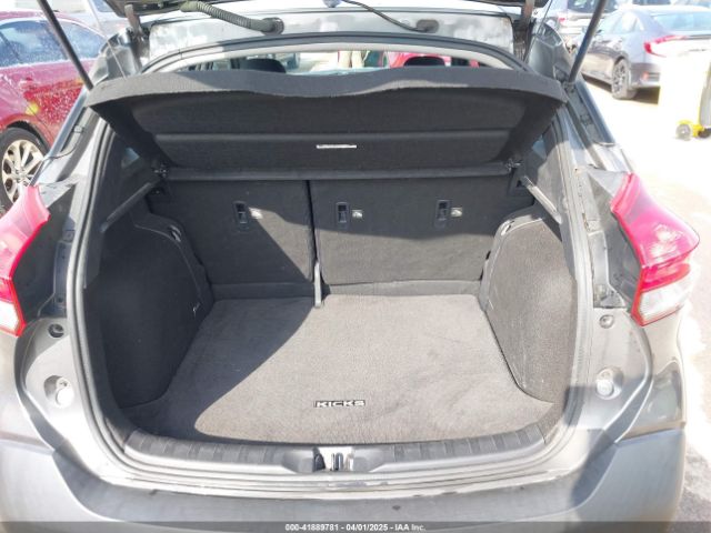 3N1CP5CU8KL542721 Nissan KICKS SV