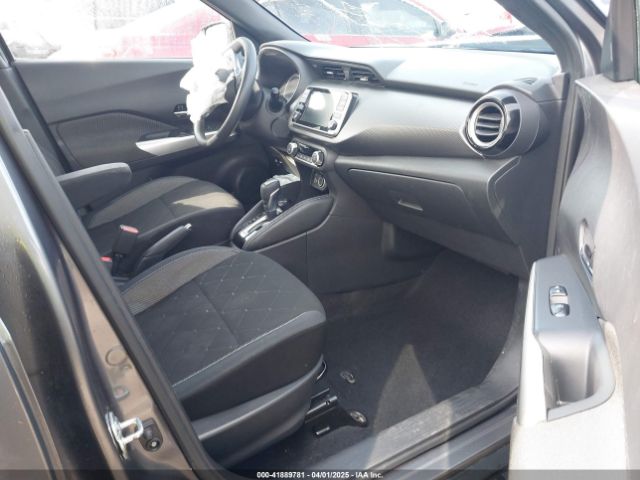 3N1CP5CU8KL542721 Nissan KICKS SV