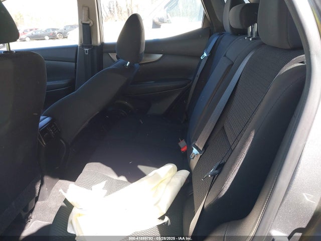 JN1BJ1CR6KW622434 Nissan Rogue Sport S