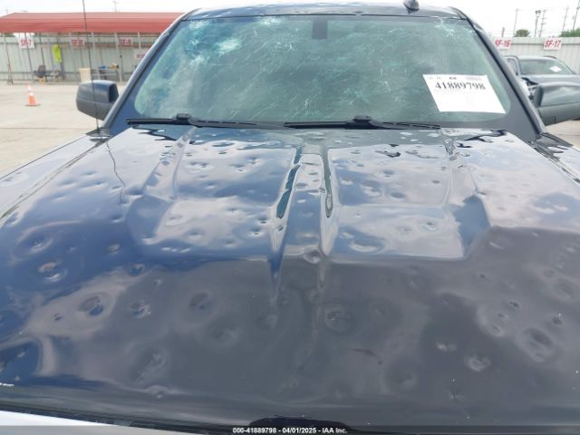 3GCPCREC5JG557884 Chevrolet Silverado 1500 1lt