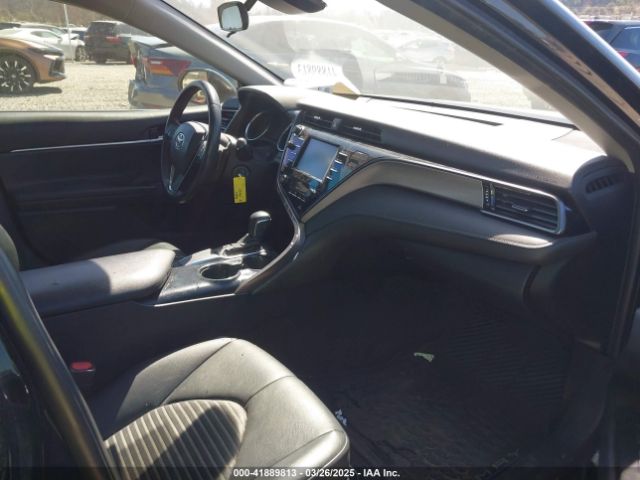 2019 TOYOTA CAMRY 4T1B11HK9KU814060 Photo 4