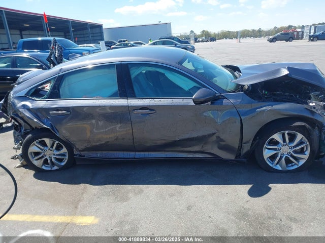 1HGCV1F13JA072585 Honda ACCORD LX
