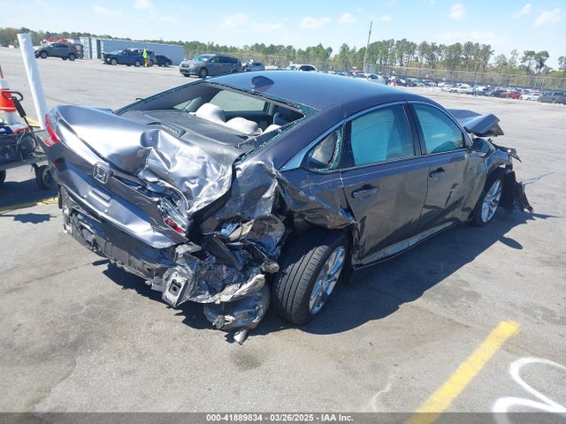 1HGCV1F13JA072585 Honda ACCORD LX