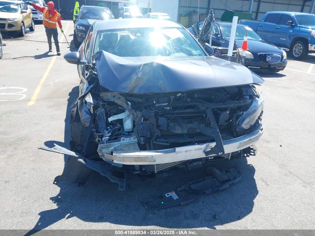 1HGCV1F13JA072585 Honda ACCORD LX