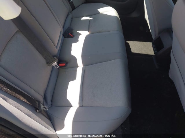 1HGCV1F13JA072585 Honda ACCORD LX