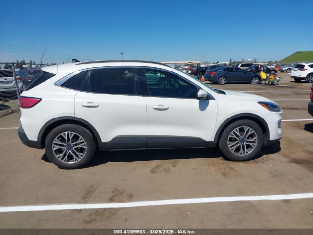 1FMCU0H61LUA40865 Ford ESCAPE SEL