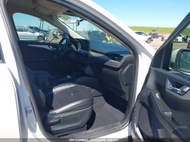 1FMCU0H61LUA40865 Ford ESCAPE SEL