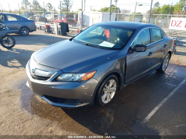 2013 ACURA ILX 19VDE1F34DE004116 Photo 1