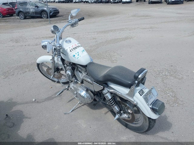 1999 HARLEY-DAVIDSON XL883 1HD4CJM13XK127677 Photo 2